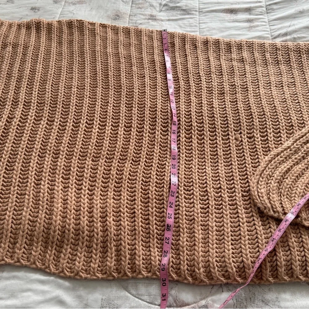 Lot of beanie hat and shawl scarf beige and grey, size 60”x60” acrylic winter